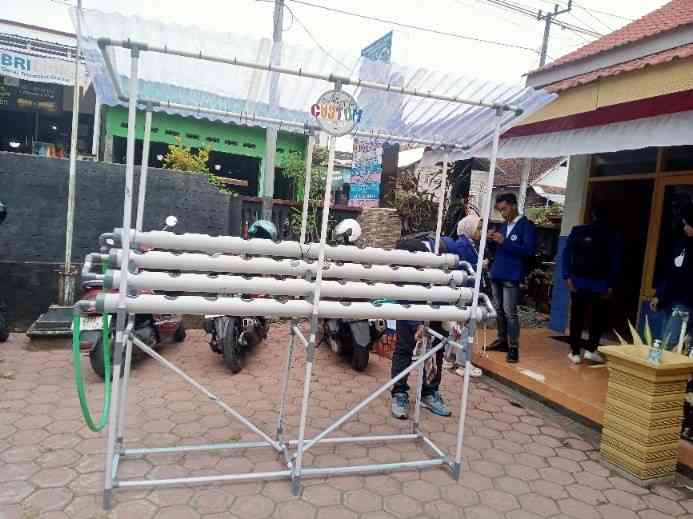 Menggagas Kebun Bawang & Cabe: Wisata yang Mengajak Anda Bermain di Bawah Sinar Matahari